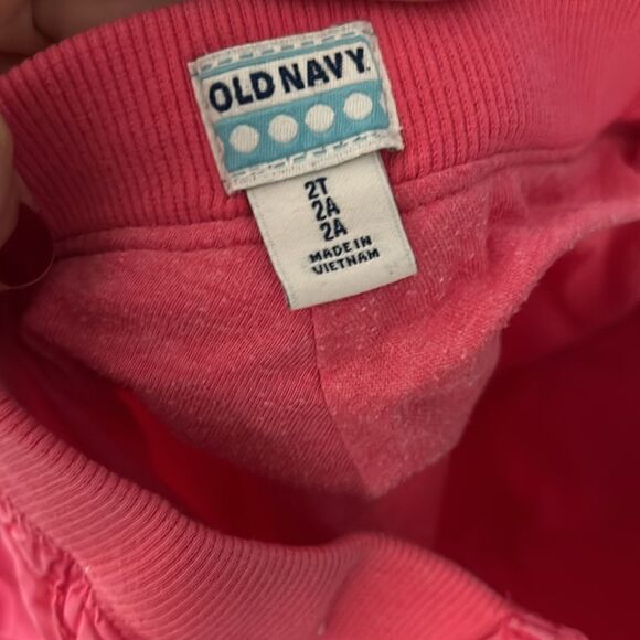 Old navy hot pink pants 2T - Picture 3 of 3